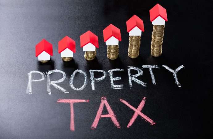 Gov. Kelly signs property tax transparency bill